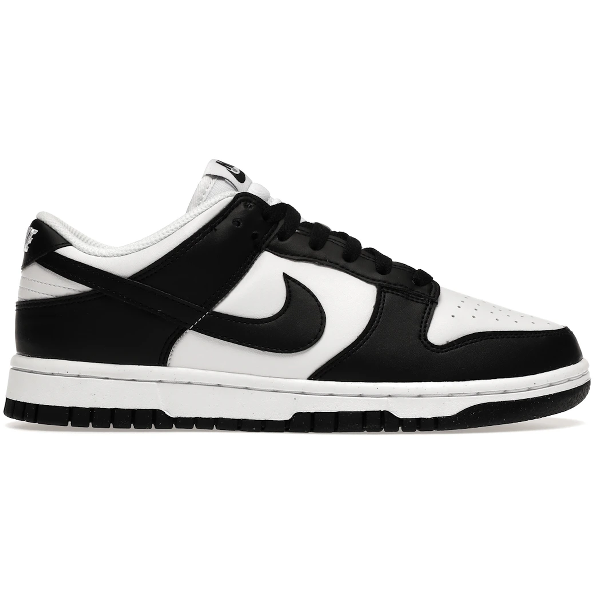Sort Nike Dunk Low Next Nature Black White - Nike Sneakers  - 0195243642466