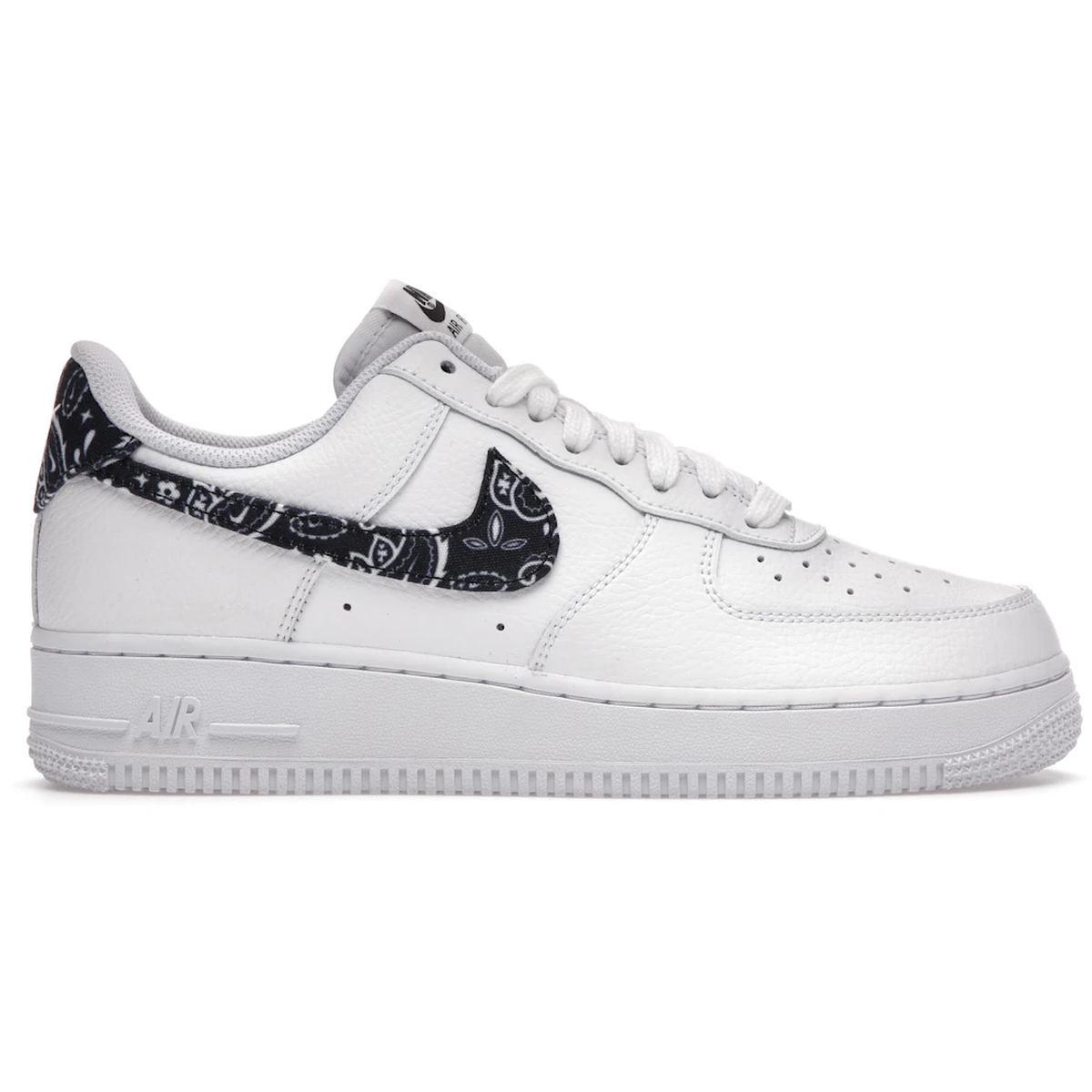 Sort Nike Air Force Low Essential White Black Paisley - Nike Sneakers  - 195866278363