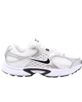 Sort Nike Rnr Hq6411 100 - Nike Sneakers  - 198484282385