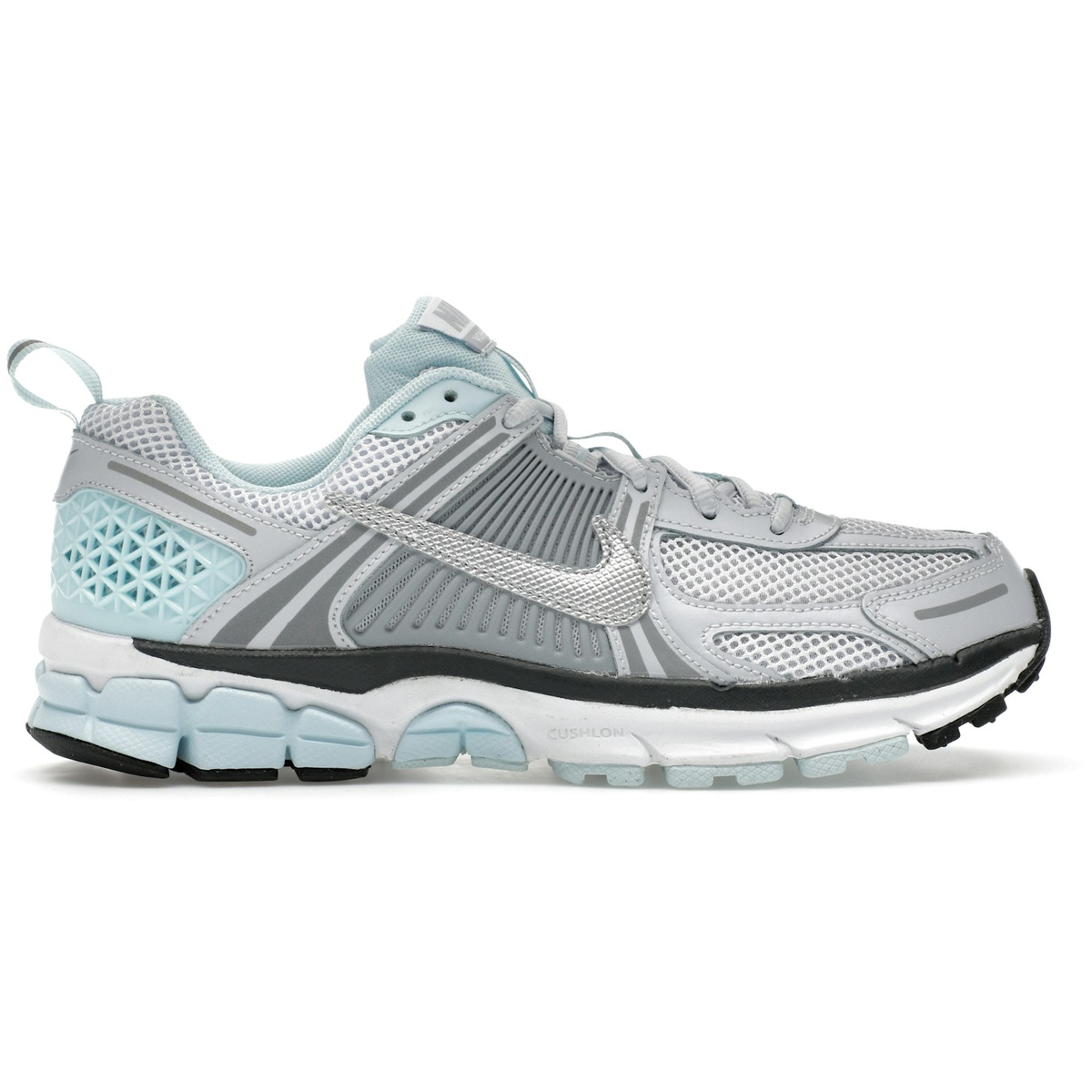 Nike Vomero Pure Platinum Glacier Blue Wolf Grey Metallic Silver - Nike Sneakers